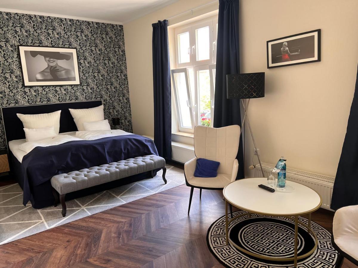Schlosshotel Райнсберг Экстерьер фото